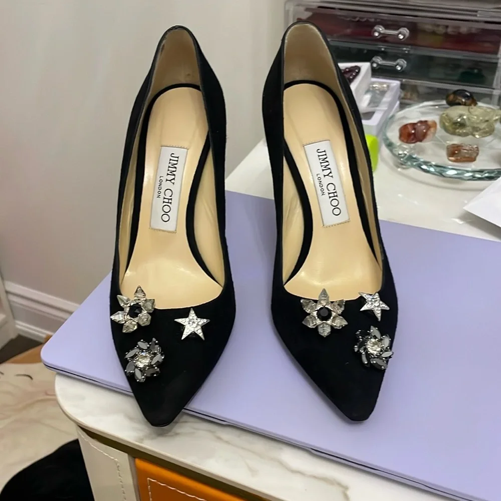 Jimmychoo - Picture 1 of 2